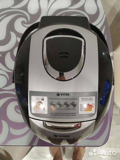 Мультиварка Vitek 4277BK