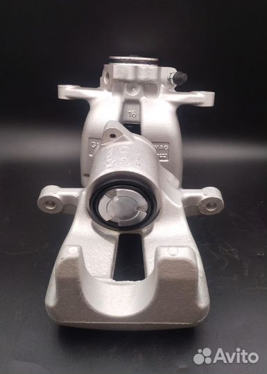 Суппорт VW Passat b6