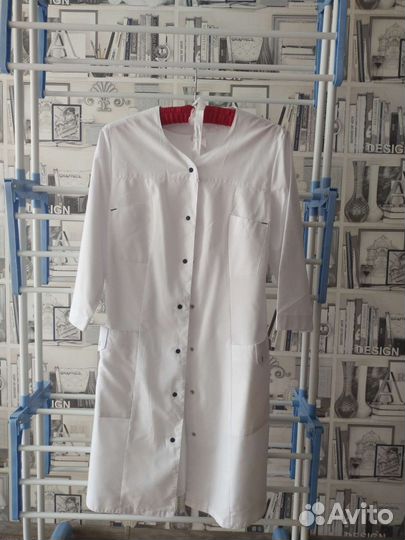 Медицинский халат женский