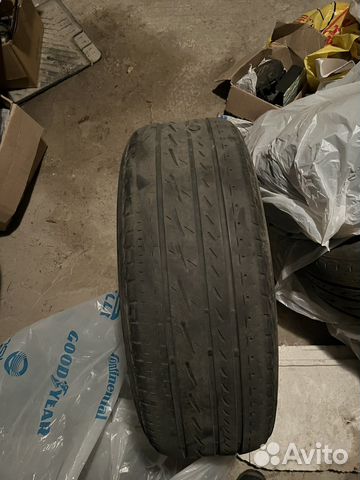 Bridgestone Regno GRVII 225/60 R17 99H