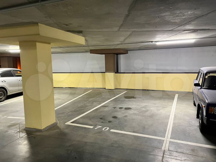Машиноместо, 15 м²