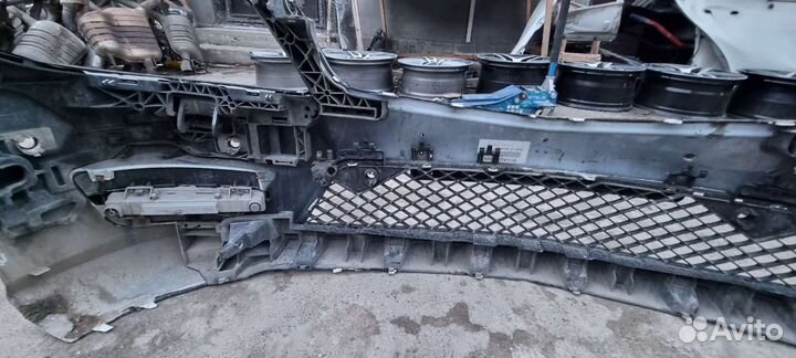 Бампер передний Мерседес w204