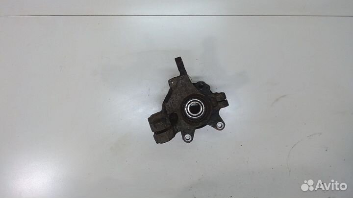 Ступица (кулак, цапфа) Ford Escort, 1998