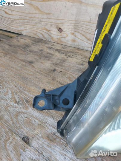 Фара левая Toyota Prius 2 NHW20 2011 81185-47150
