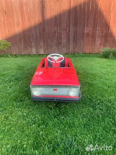 Педальный москвич СССР