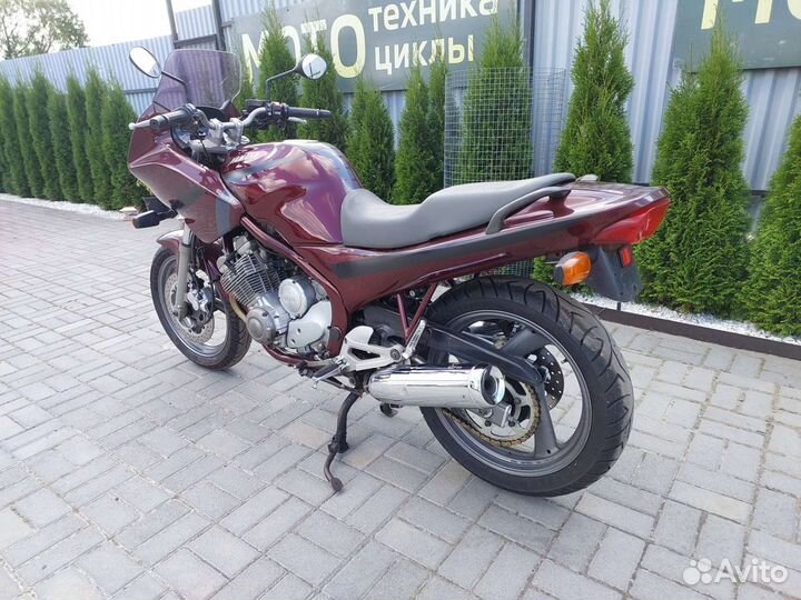 Yamaha XJ600S