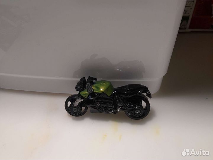 Игрушечный мотоцикл