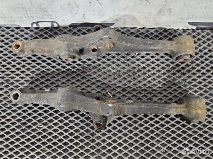 Рычаг Honda Accord CH9 H23A 2000