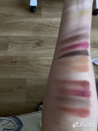 Anastasia beverly hills modern renai