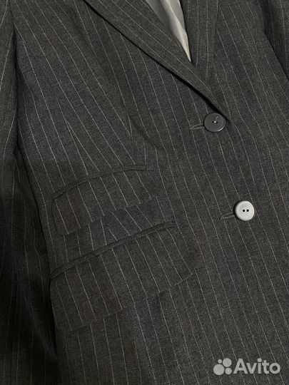 Пиджак женский серый