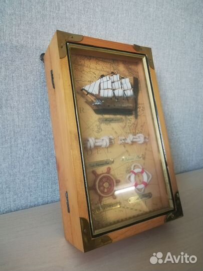 Ключница настенная из дерева