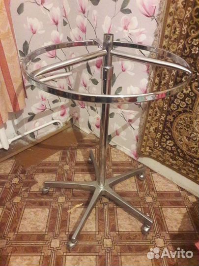 Вешалка напольная