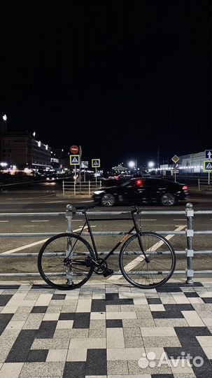 Bear bike madrid 58 fix/single