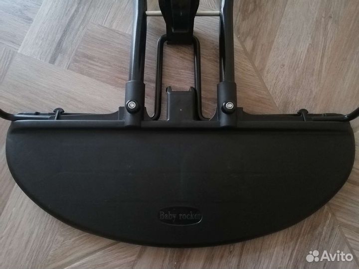 Шезлонг для новорожденных