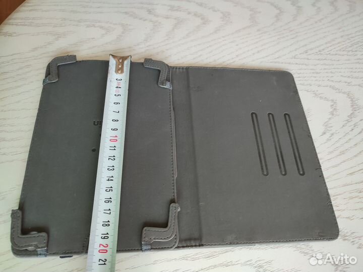 Чехол-подставка, в хорошем состоянии