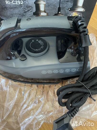 Утюг новый Redmond RI-C292