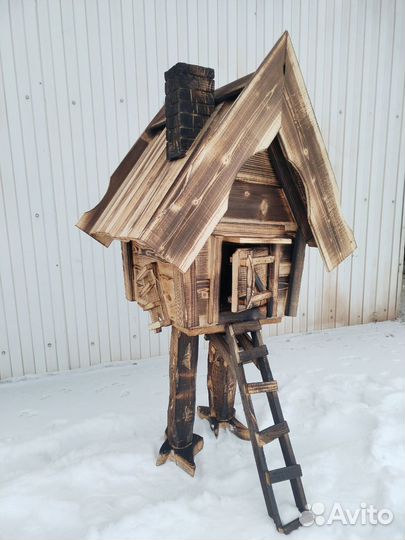 Избушка на курьих ножках