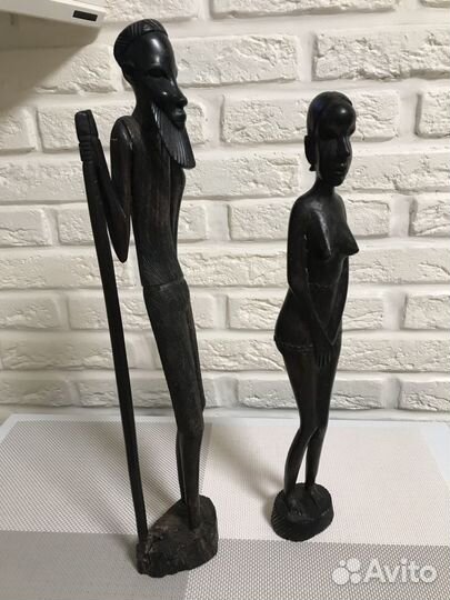 Фигурки из железного дерева