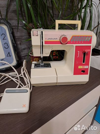 Швейная машина jaguar