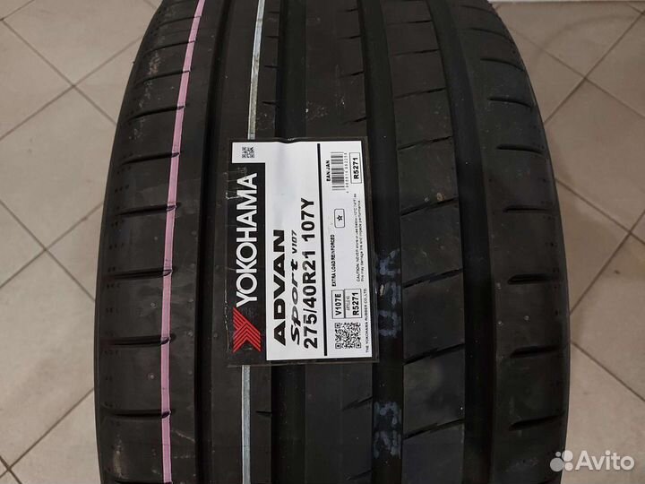 Yokohama Advan Sport V107 315/35 R21 и 275/40 R21