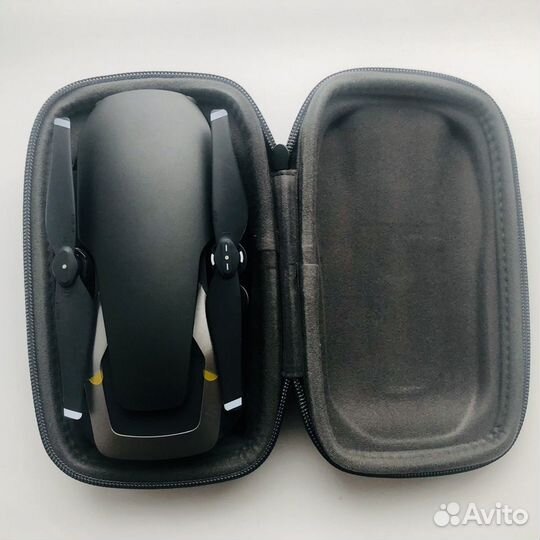 Квадрокоптер DJI Mavic Air Fly More Combo
