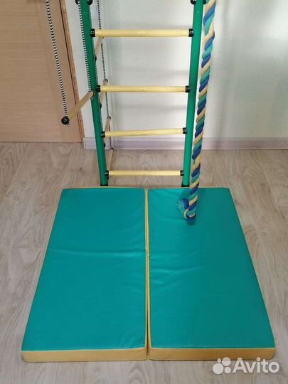 Детская шведская стенка