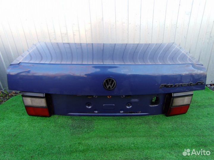 Крышка багажника Volkswagen Passat B3 1993