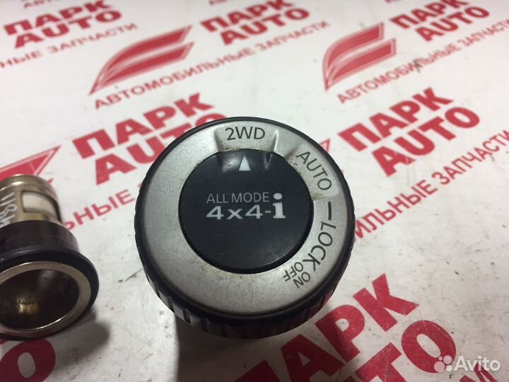 Кнопка Nissan X - Trail 2010г
