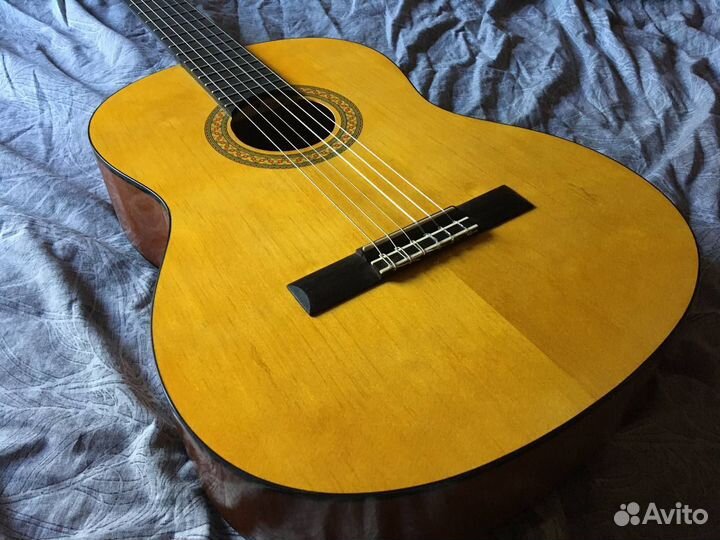 Новая Yamaha C40