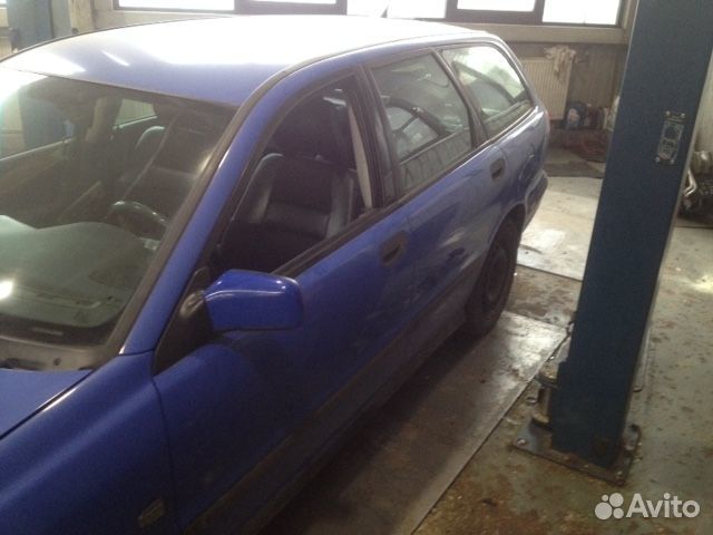 Разбор на запчасти Volvo S40 / V40