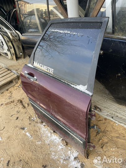 Дверь задняя правая mitsubishi galant 6