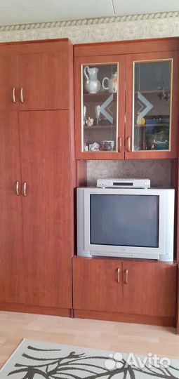 Стенка в гостиную бу