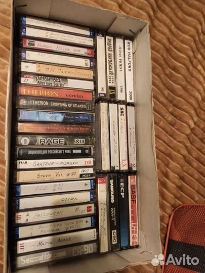 Аудиокассеты с записью