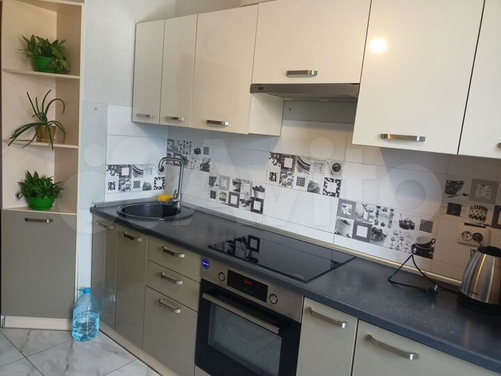 1-к. квартира, 40 м², 10/14 эт.