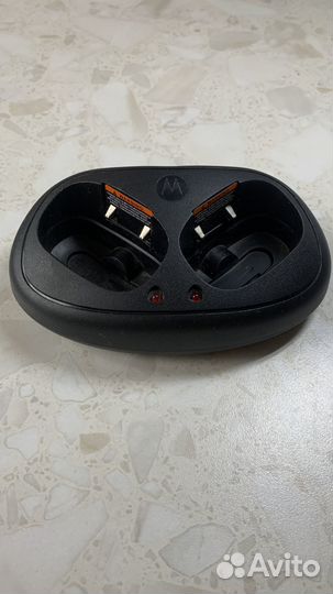 Зарядное устройствоMotorola ixtn4020A