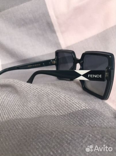 Fendi очки
