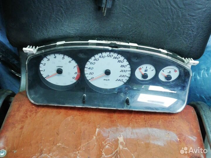 Панель приборов Ниссан Премьера Комфорт P11