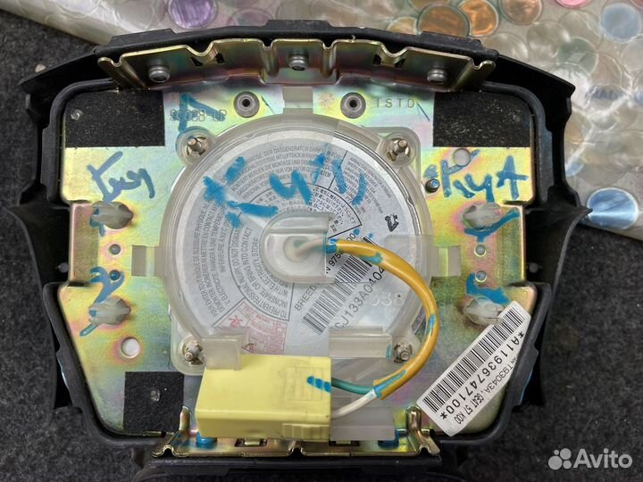 Подушка безопасности в руль PLT93038UP Mazda