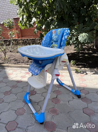 Детский стульчик для кормления