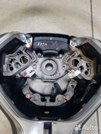 Рулевое колесо Infiniti QX50 II (2017—2023)