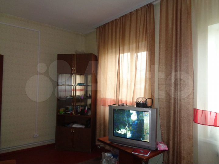 Дом 40 м² на участке 4 сот.