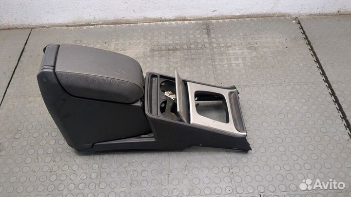 Консоль салона Volvo XC90, 2009