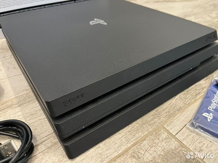 Sony PS4 Pro идеал 2 геймпада 550 игр