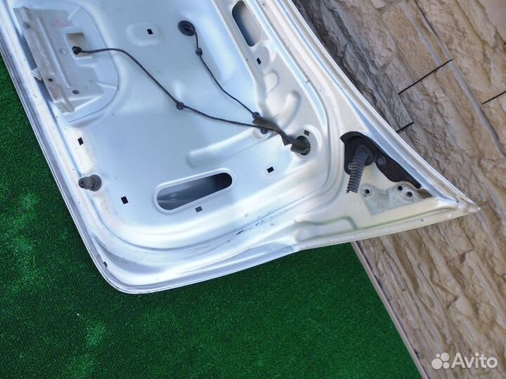 Крышка багажника Вольво S40 II MS 2004-2016