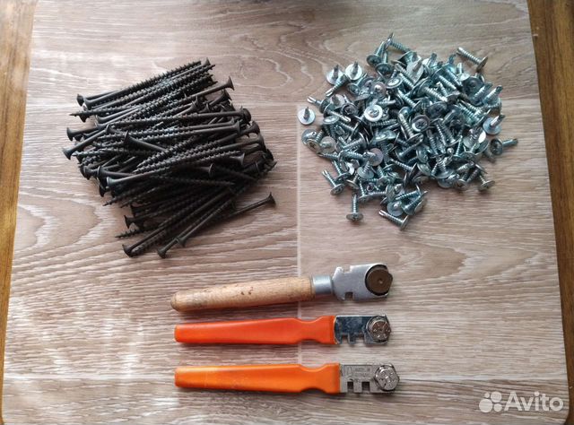 Саморезы, стеклорезы