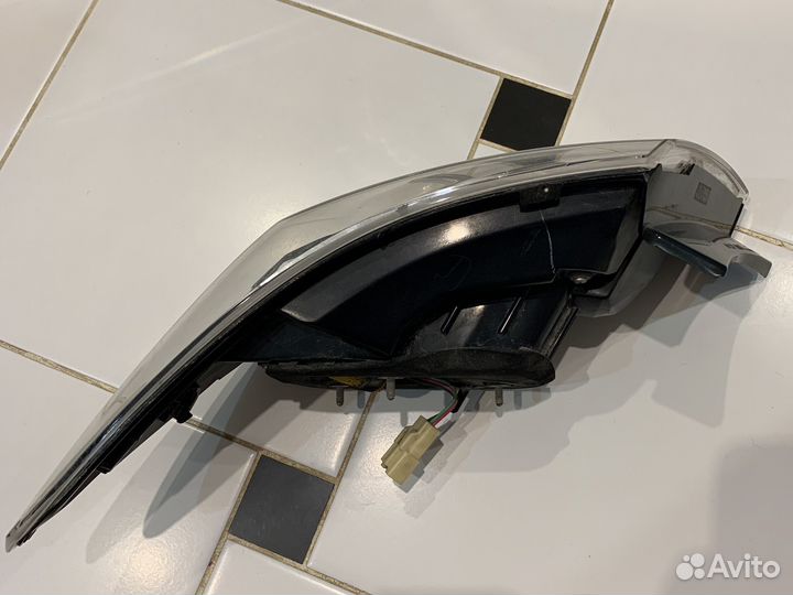 Фонарь правый на Mazda 6 GH