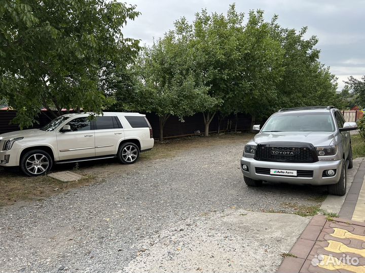Toyota Sequoia 5.7 AT, 2008, 320 000 км