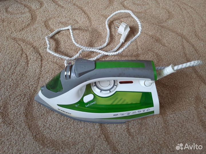 Утюг scarlett