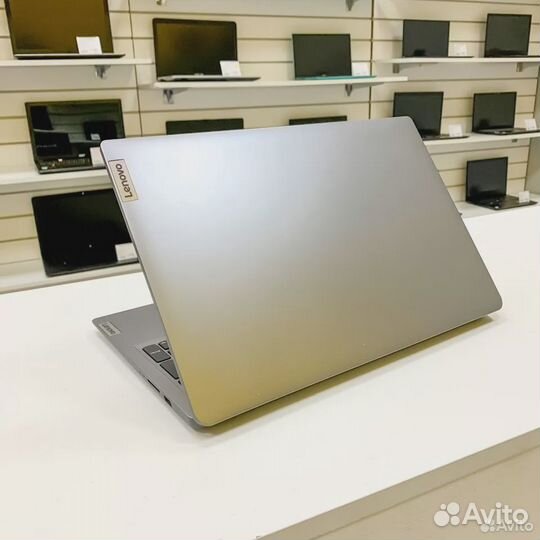 Мощный ноутбук Lenovo на Ryzen