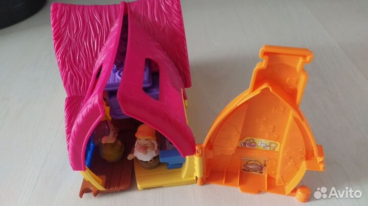 Игрушечный домик Белоснежка и 7 гномов